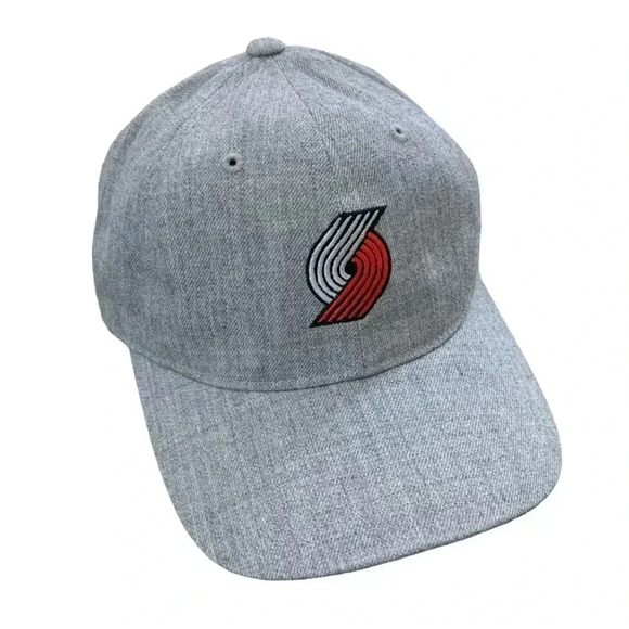 Mitchell & Ness Portland Blazers Hat - Picture 1 of 13